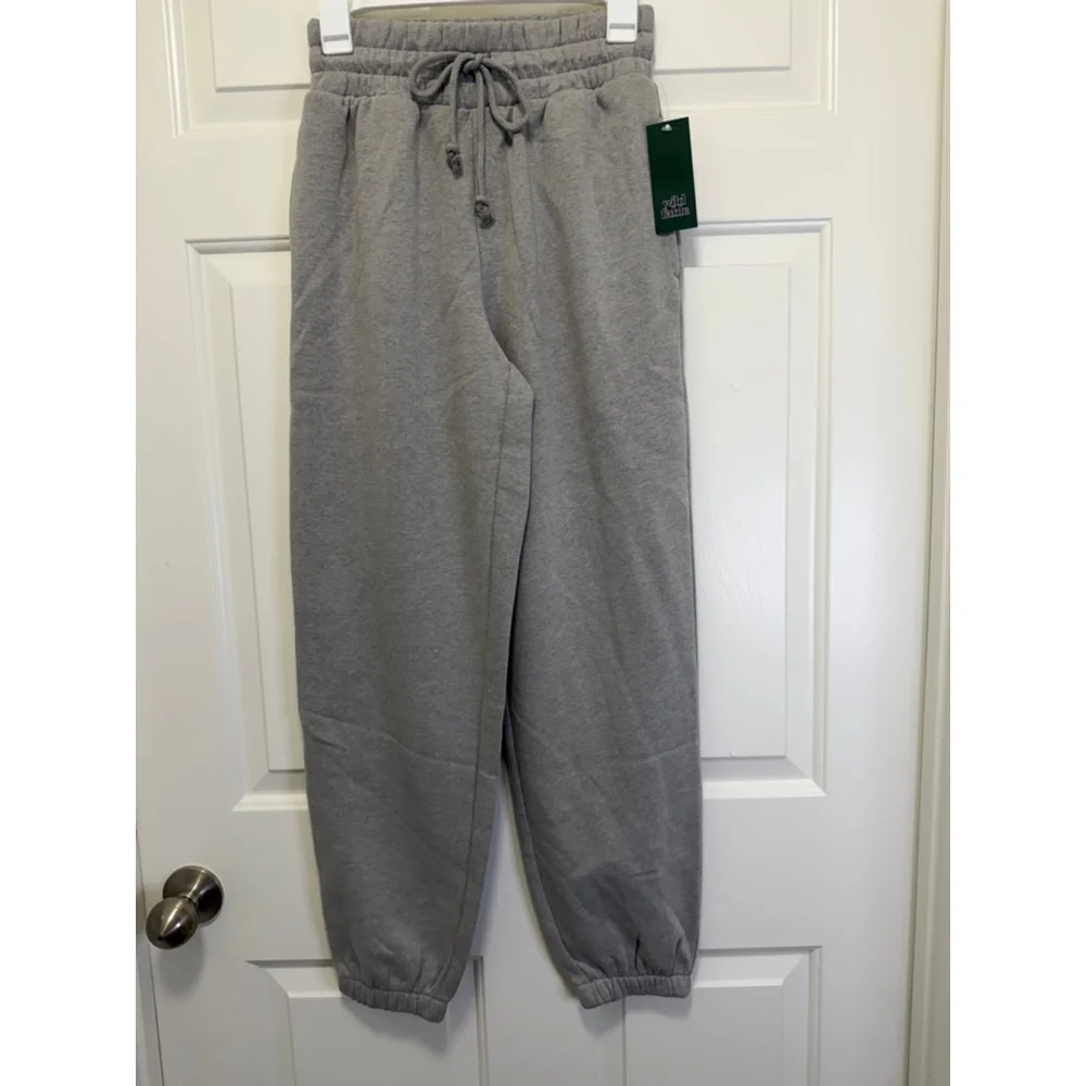 🤍 Women’s High-Rise Tapered Sweatpants – Wild Fable- XS NWT - Picture 2 of 5